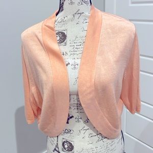 Worthington XL shrug peach